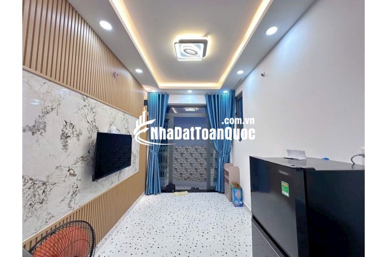 NHÀ ĐẸP THÍCH QUẢNG ĐỨC- NỘI THẤT XINH - SỔ VUÔNG